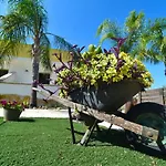 Piccolo Aparthotel 3*
